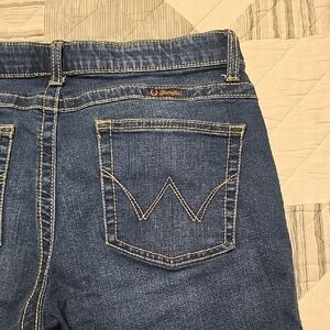 Women's Wrangler Q-Baby Ultimate Riding Jeans